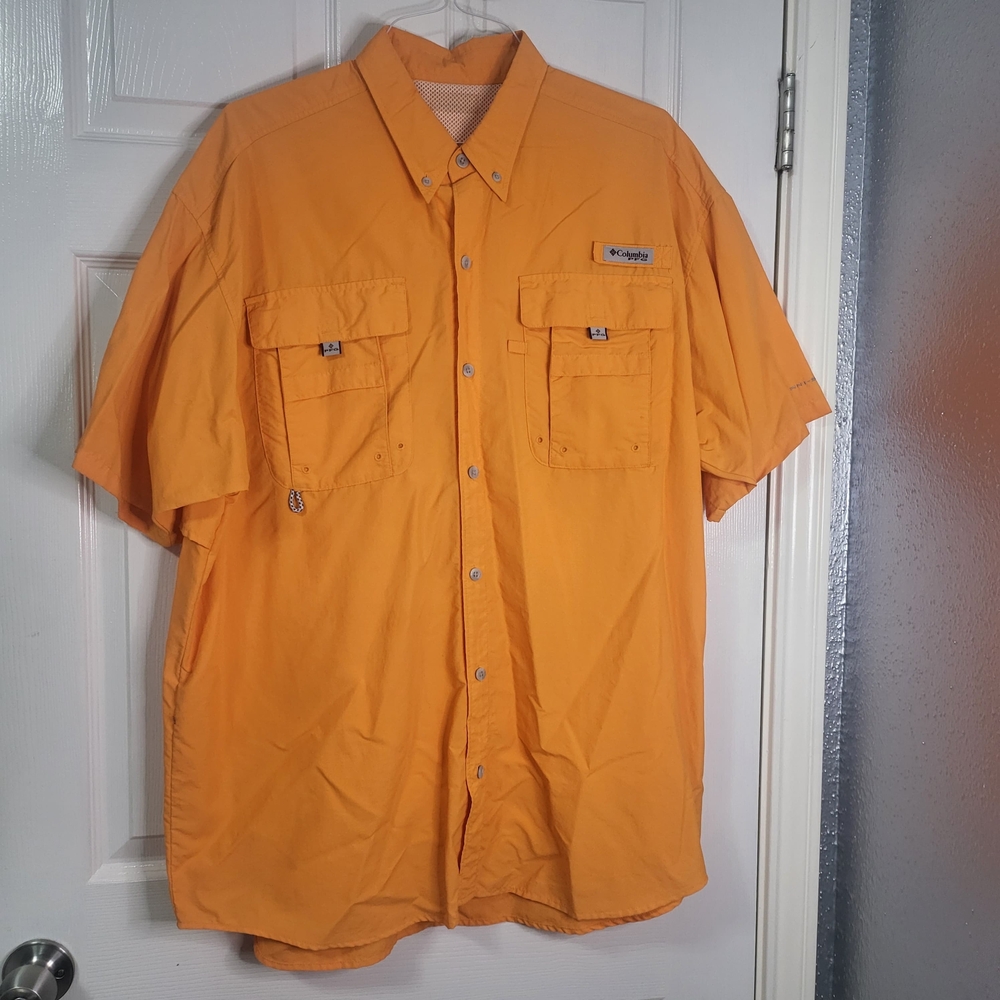 Columbia Men's Orange Short Sleeve Shirt